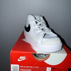 Nike Kids Blazer Mid '77 White Black Sneakers
